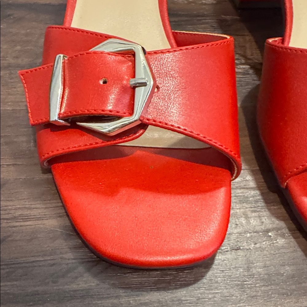 Unisa Red Short Block Heel Women's Slide Sandals - Picture 2 of 5
